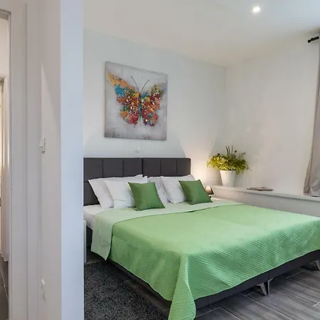 Seabed Rooms&studio *