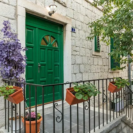 Seabed Rooms&studio Appartement *