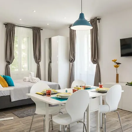 Seabed Rooms&studio Apartman *